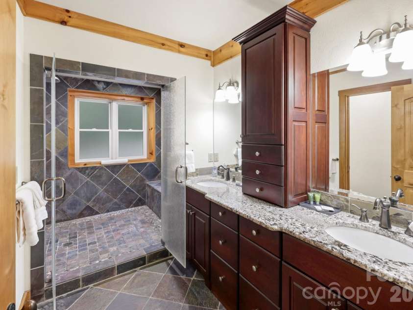 206 Big Rock Lane, Lake Lure, NC 28746.  MLS# CAR4402285, YatesRealty ID 35788. 