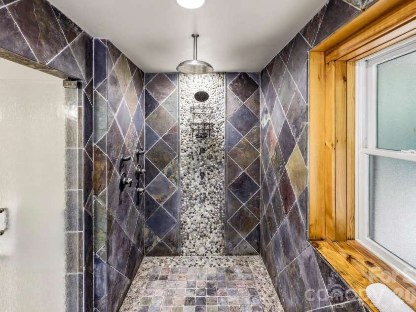 206 Big Rock Lane, Lake Lure, NC 28746.  MLS# CAR4402285, YatesRealty ID 35788. 