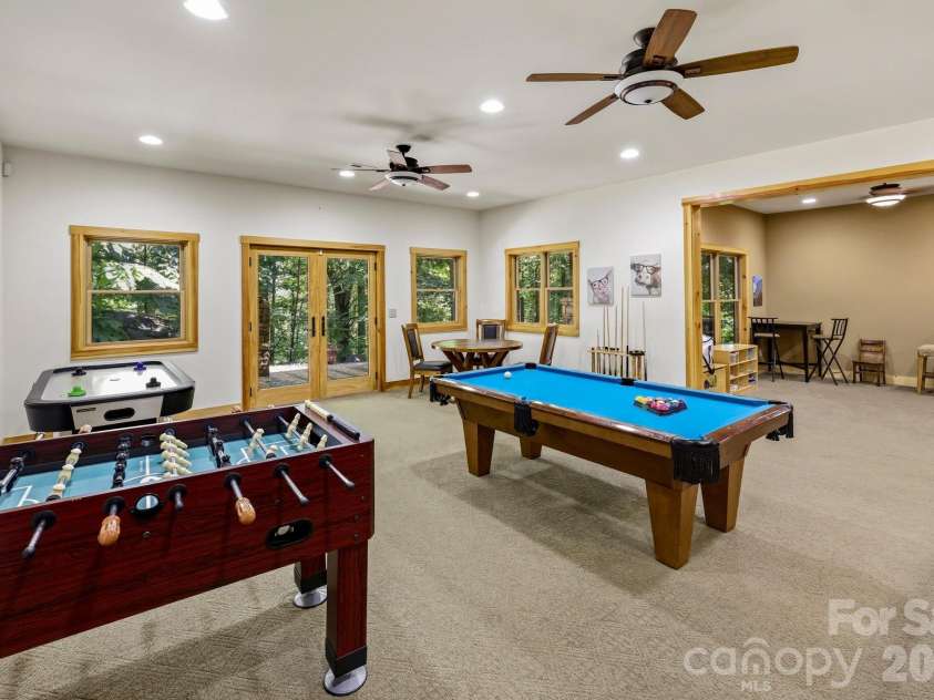 206 Big Rock Lane, Lake Lure, NC 28746.  MLS# CAR4402285, YatesRealty ID 35788. 