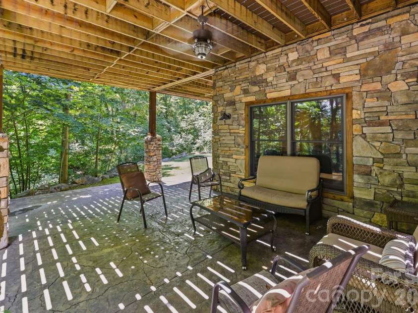 206 Big Rock Lane, Lake Lure, NC 28746.  MLS# CAR4402285, YatesRealty ID 35788. 