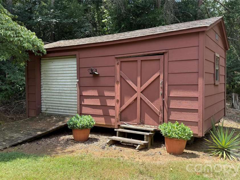 3858 Dover Street, Claremont, NC 28610.  MLS# CAR4402321, YatesRealty ID 35789. 