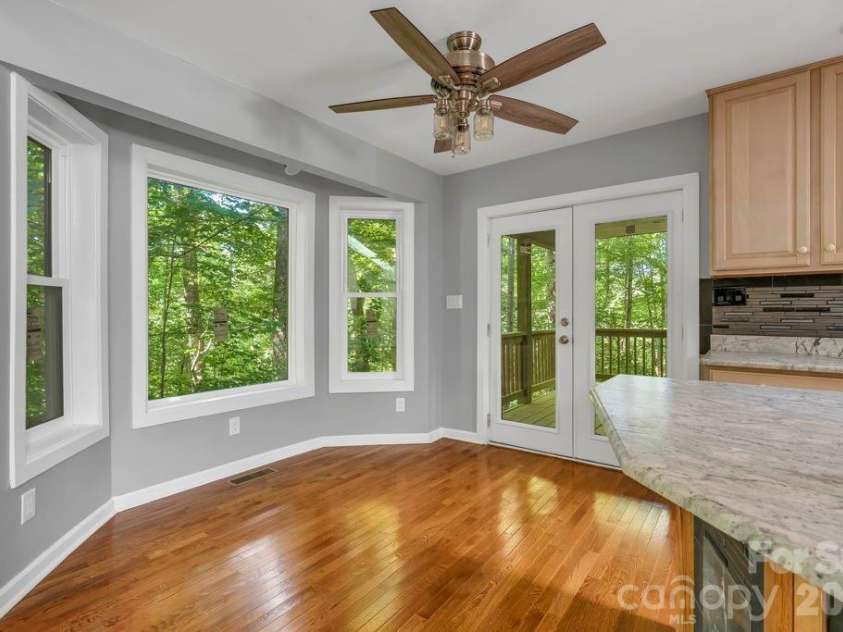 482 Guy Ford Road, Sugar Grove, NC 28679.  MLS# CAR4402281, YatesRealty ID 35790. 