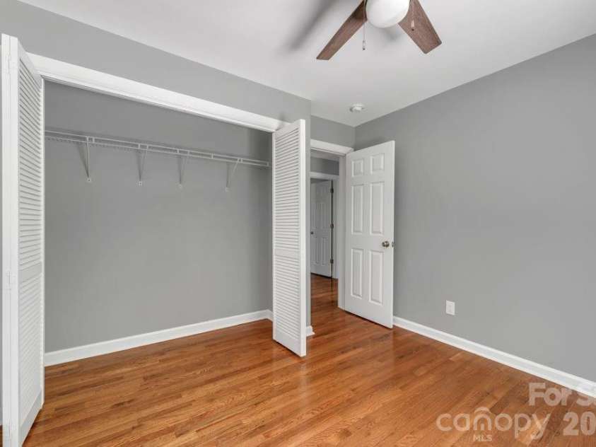 482 Guy Ford Road, Sugar Grove, NC 28679.  MLS# CAR4402281, YatesRealty ID 35790. 