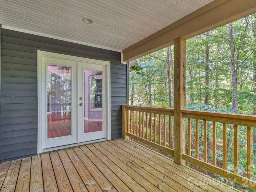 482 Guy Ford Road, Sugar Grove, NC 28679.  MLS# CAR4402281, YatesRealty ID 35790. 