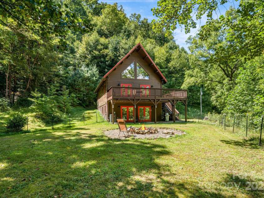 6018 Meadow Fork Road, Hot Springs, NC 28743.  MLS# CAR4303845, YatesRealty ID 35791. 