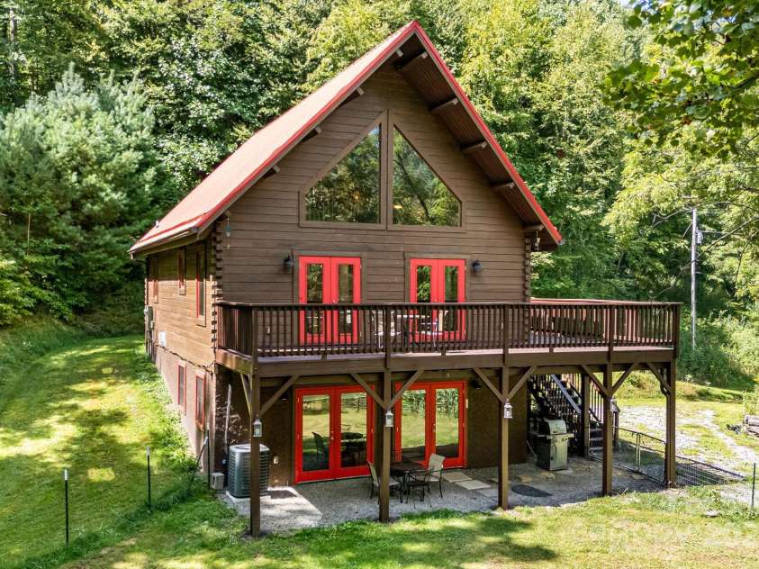 6018 Meadow Fork Road, Hot Springs, NC 28743.  MLS# CAR4303845, YatesRealty ID 35791. 