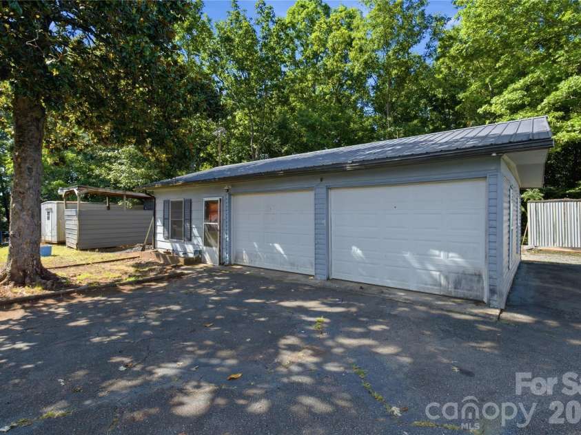 828 Ferry Road, Forest City, NC 28043.  MLS# CAR4402362, YatesRealty ID 35791. 