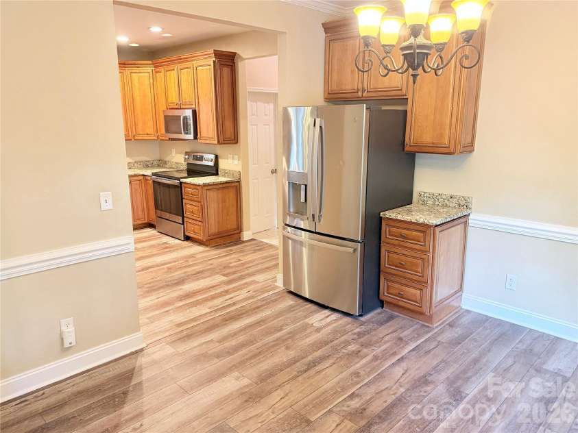 7605 Keating Drive, Oak Ridge, NC 27310.  MLS# CAR4402309, YatesRealty ID 35792. 
