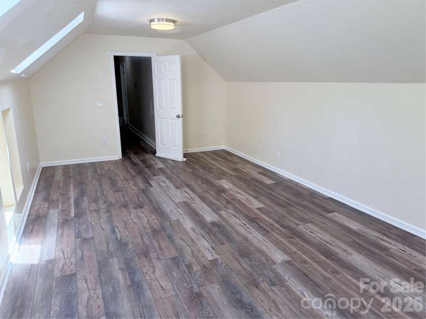 7605 Keating Drive, Oak Ridge, NC 27310.  MLS# CAR4402309, YatesRealty ID 35792. 