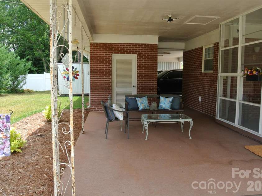 106 Freeman Street, Rutherfordton, NC 28139.  MLS# CAR4402350, YatesRealty ID 35794. 