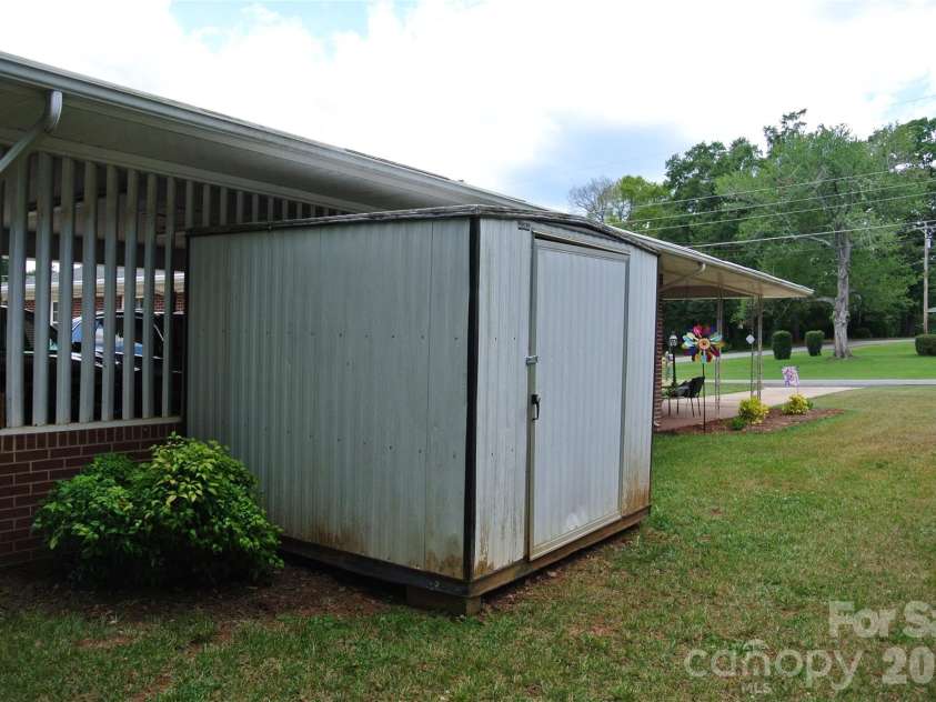 106 Freeman Street, Rutherfordton, NC 28139.  MLS# CAR4402350, YatesRealty ID 35794. 