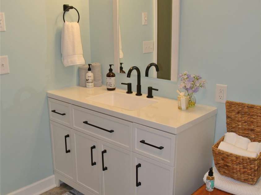 106 Freeman Street, Rutherfordton, NC 28139.  MLS# CAR4402350, YatesRealty ID 35794. 