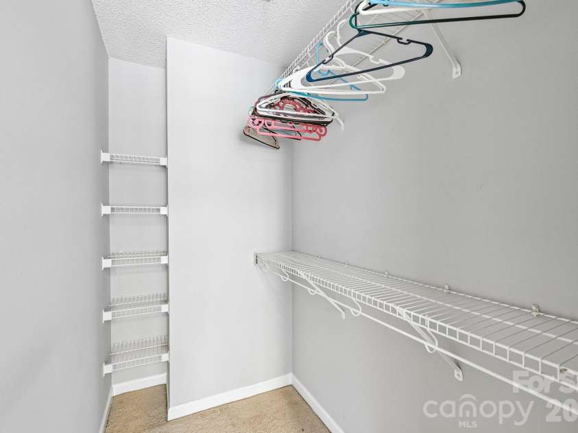7329 Starvalley Drive, Charlotte, NC 28210.  MLS# CAR4402424, YatesRealty ID 35795. 