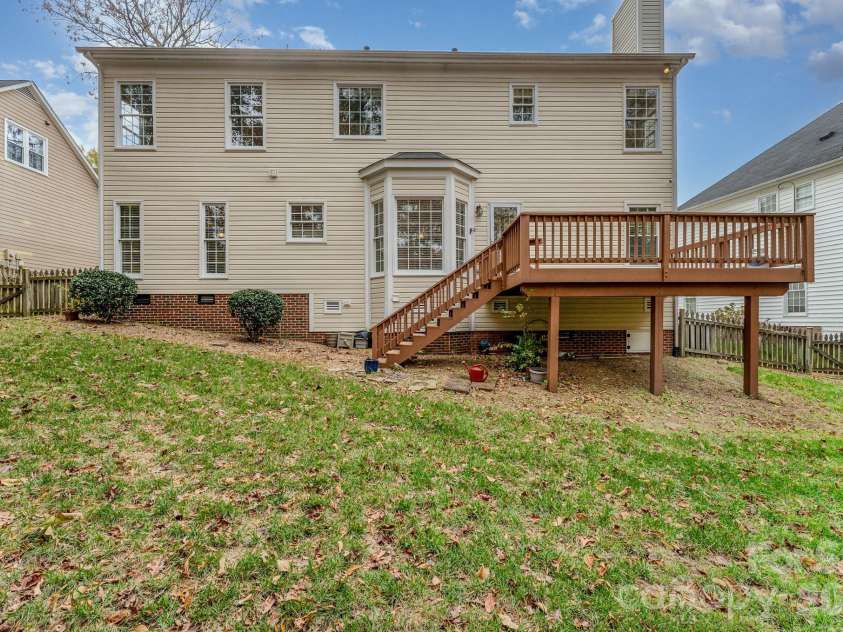 5923 Swanston Drive, Charlotte, NC 28269.  MLS# CAR4402491, YatesRealty ID 35799. 