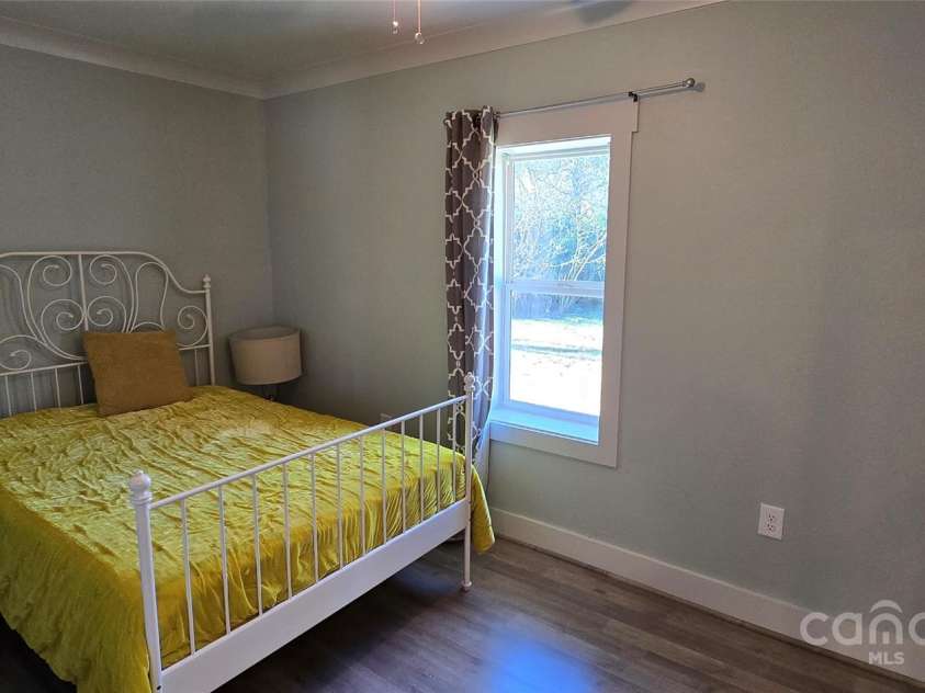 153 Saluda Street, Chester, SC 29706.  MLS# CAR4212976, YatesRealty ID 358. 