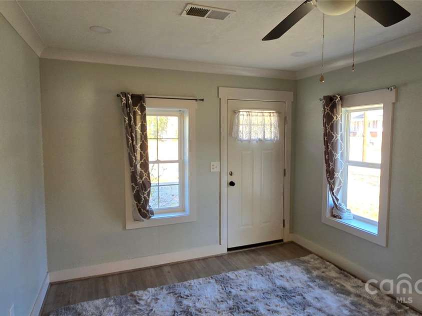 153 Saluda Street, Chester, SC 29706.  MLS# CAR4212976, YatesRealty ID 358. 