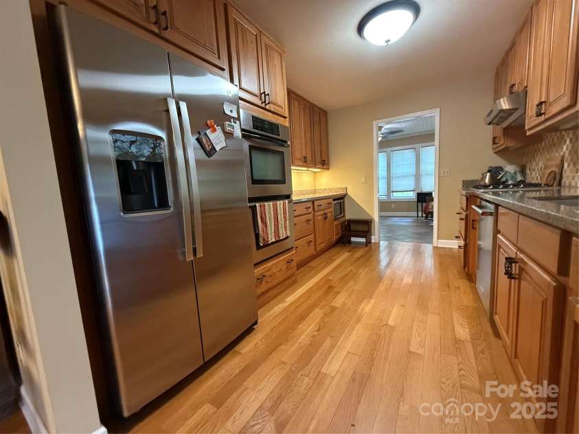 46 High Meadow Lane, Waynesville, NC 28786.  MLS# CAR4276841, YatesRealty ID 358. 