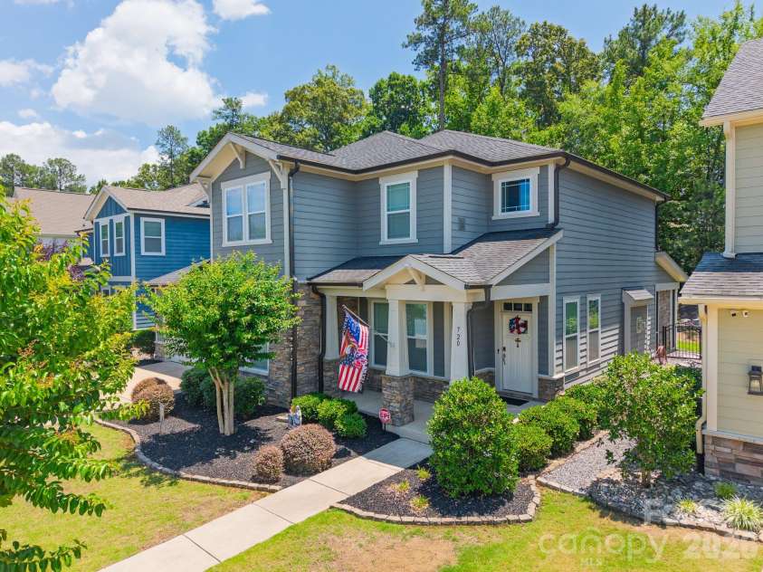 720 Yellow Jessamine Drive, Clover, SC 29710.  MLS# CAR4397045, YatesRealty ID 35801. 