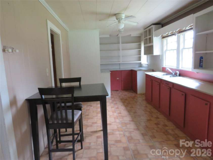 601 Providence Road, Forest City, NC 28043.  MLS# CAR4400675, YatesRealty ID 35803. Kitchen