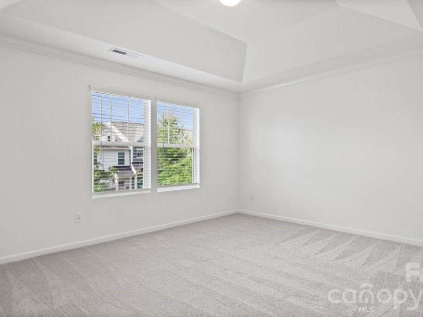 15033 Meacham Farm Drive, Huntersville, NC 28078.  MLS# CAR4393977, YatesRealty ID 35804. 
