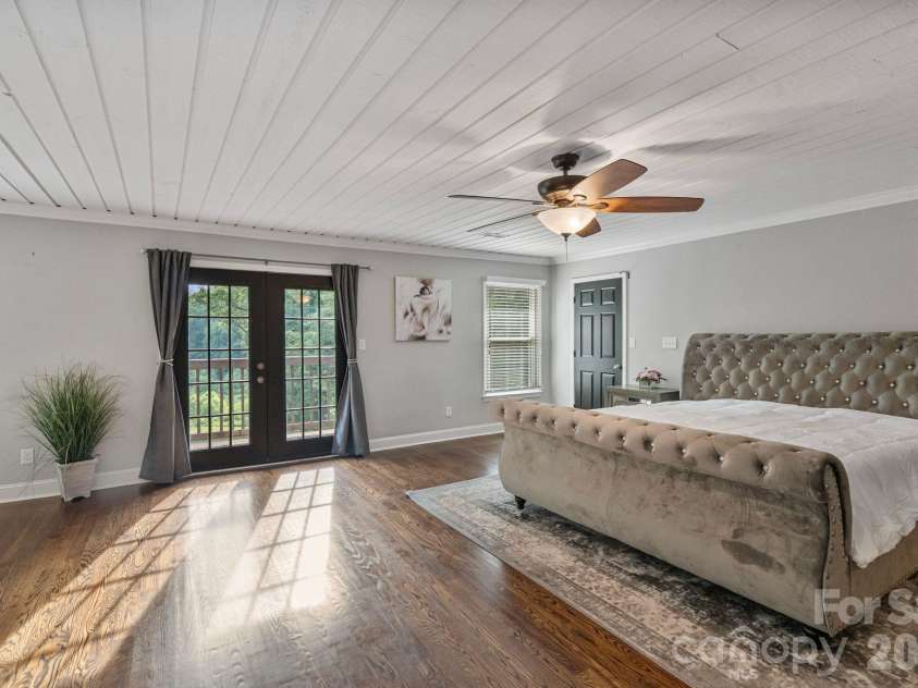 2913 Old Stage Road, Gastonia, NC 28052.  MLS# CAR4395865, YatesRealty ID 35805. 