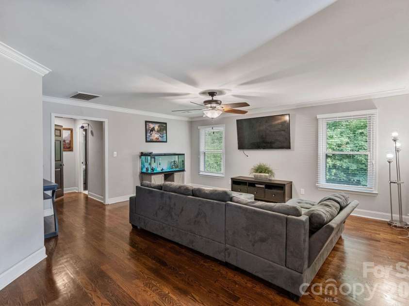 2913 Old Stage Road, Gastonia, NC 28052.  MLS# CAR4395865, YatesRealty ID 35805. 