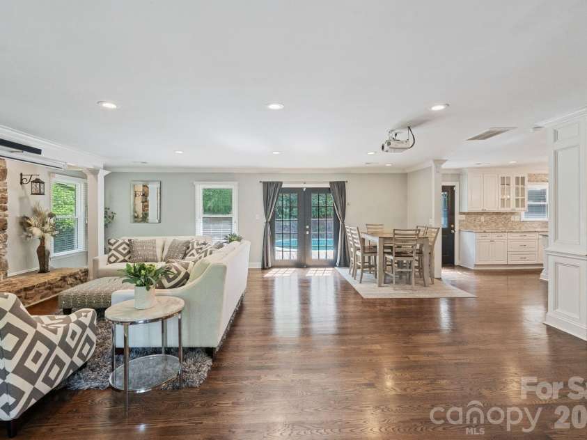 2913 Old Stage Road, Gastonia, NC 28052.  MLS# CAR4395865, YatesRealty ID 35805. 
