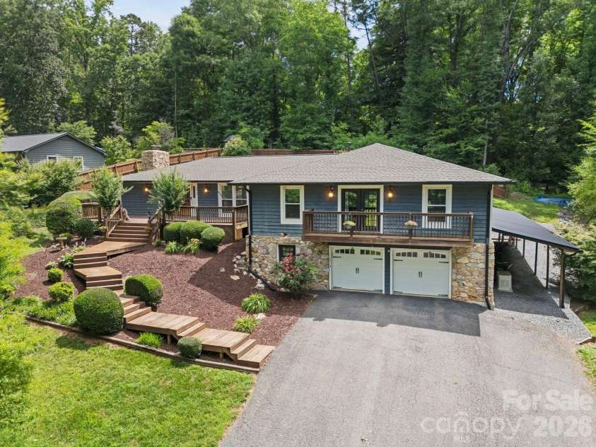 2913 Old Stage Road, Gastonia, NC 28052.  MLS# CAR4395865, YatesRealty ID 35805. 