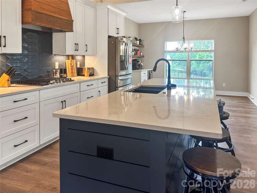 501 Edmunds Lane, Clover, SC 29710.  MLS# CAR4400753, YatesRealty ID 35806. Kitchen