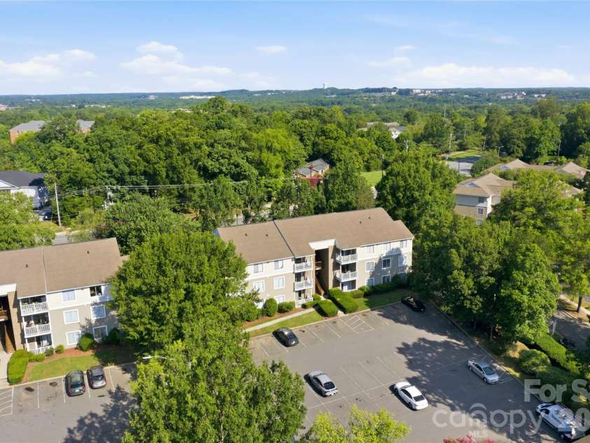 9505 University Terrace Drive, Charlotte, NC 28262.  MLS# CAR4401489, YatesRealty ID 35807. 