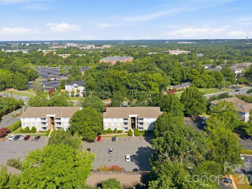 9505 University Terrace Drive, Charlotte, NC 28262.  MLS# CAR4401489, YatesRealty ID 35807. 