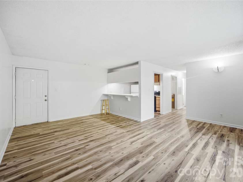 9505 University Terrace Drive, Charlotte, NC 28262.  MLS# CAR4401489, YatesRealty ID 35807. 
