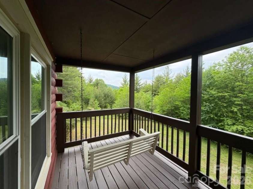 9064 Wildflower Lane, Newland, NC 28657.  MLS# CAR4386055, YatesRealty ID 35809. 