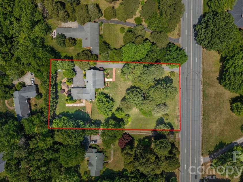 2403 Innes Street, Salisbury, NC 28146.  MLS# CAR4377227, YatesRealty ID 35810. 