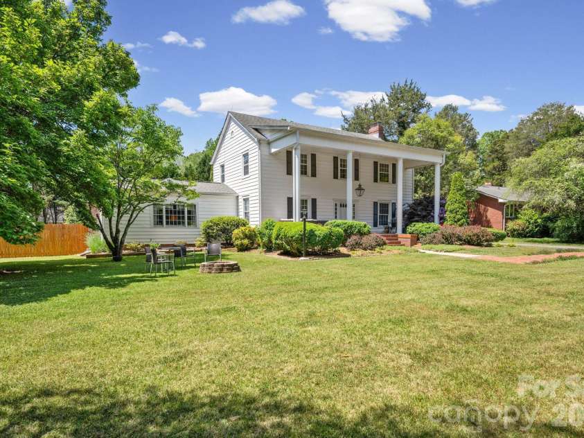 2403 Innes Street, Salisbury, NC 28146.  MLS# CAR4377227, YatesRealty ID 35810. 