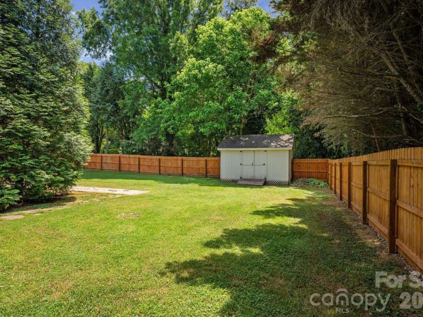 2403 Innes Street, Salisbury, NC 28146.  MLS# CAR4377227, YatesRealty ID 35810. 