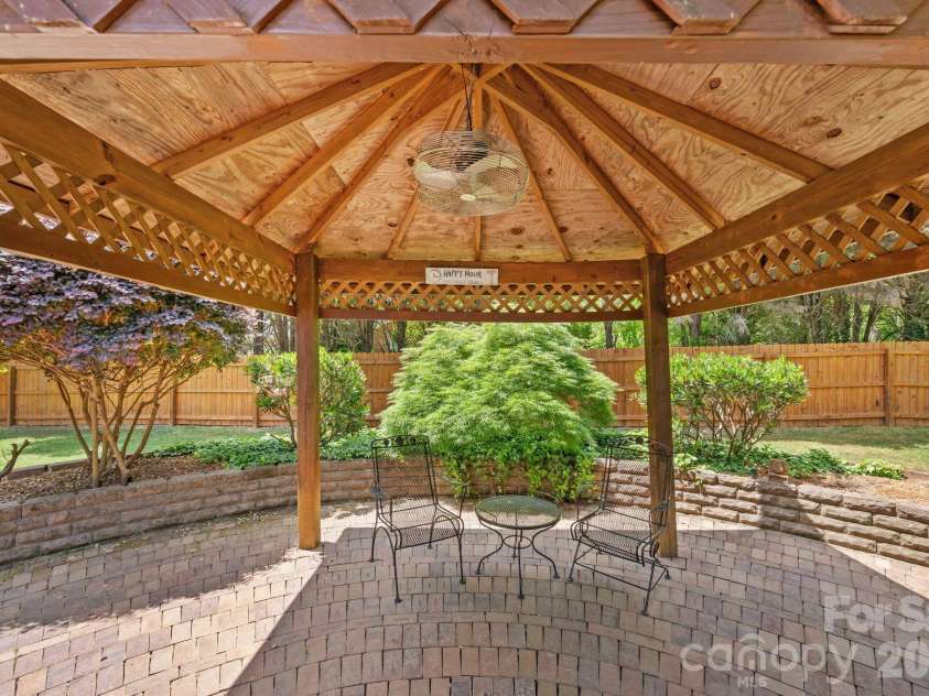 2403 Innes Street, Salisbury, NC 28146.  MLS# CAR4377227, YatesRealty ID 35810. 