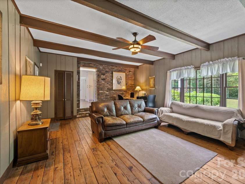 2403 Innes Street, Salisbury, NC 28146.  MLS# CAR4377227, YatesRealty ID 35810. 