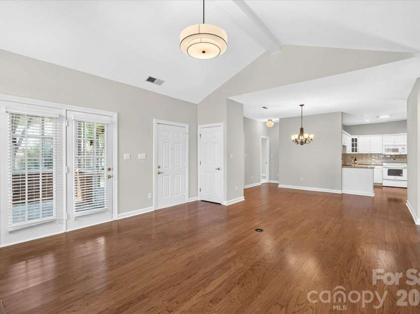 8363 Olde Troon Drive, Charlotte, NC 28277.  MLS# CAR4399432, YatesRealty ID 35812. 