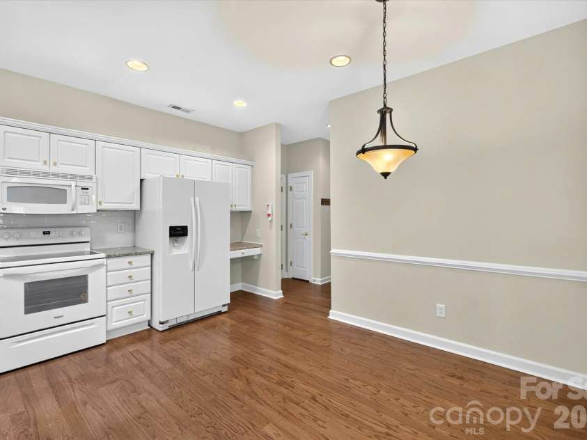 8363 Olde Troon Drive, Charlotte, NC 28277.  MLS# CAR4399432, YatesRealty ID 35812. 