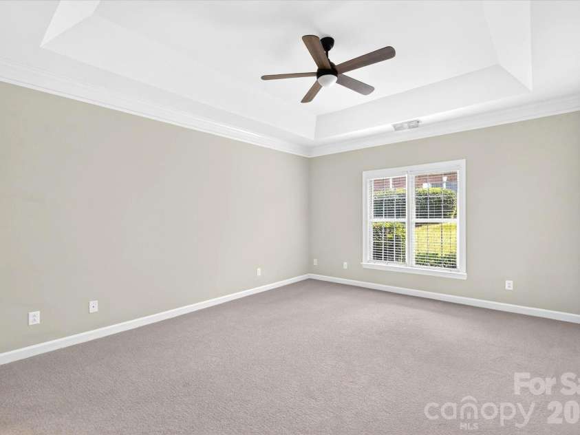 8363 Olde Troon Drive, Charlotte, NC 28277.  MLS# CAR4399432, YatesRealty ID 35812. Primary-new carpet