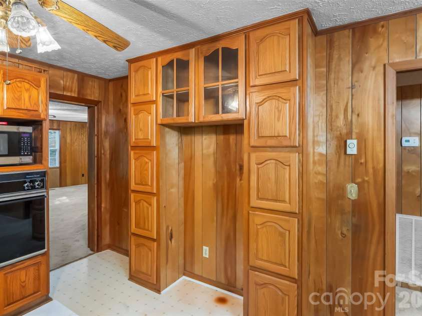 215 Fork River Road, Marion, NC 28752.  MLS# CAR4398837, YatesRealty ID 35813. 