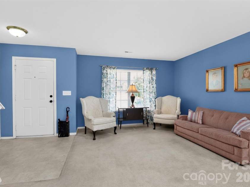 10825 Dry Stone Drive, Huntersville, NC 28078.  MLS# CAR4393847, YatesRealty ID 35814. 