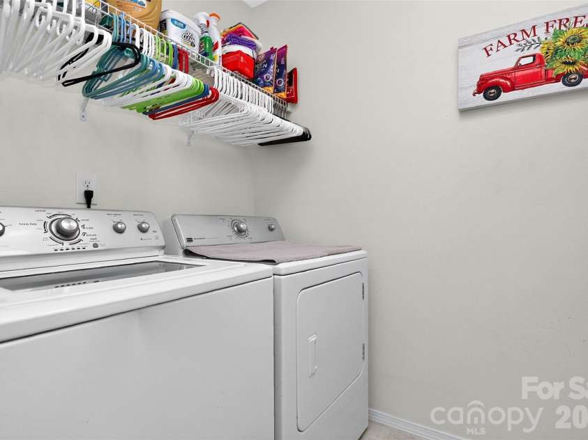 10825 Dry Stone Drive, Huntersville, NC 28078.  MLS# CAR4393847, YatesRealty ID 35814. Laundry