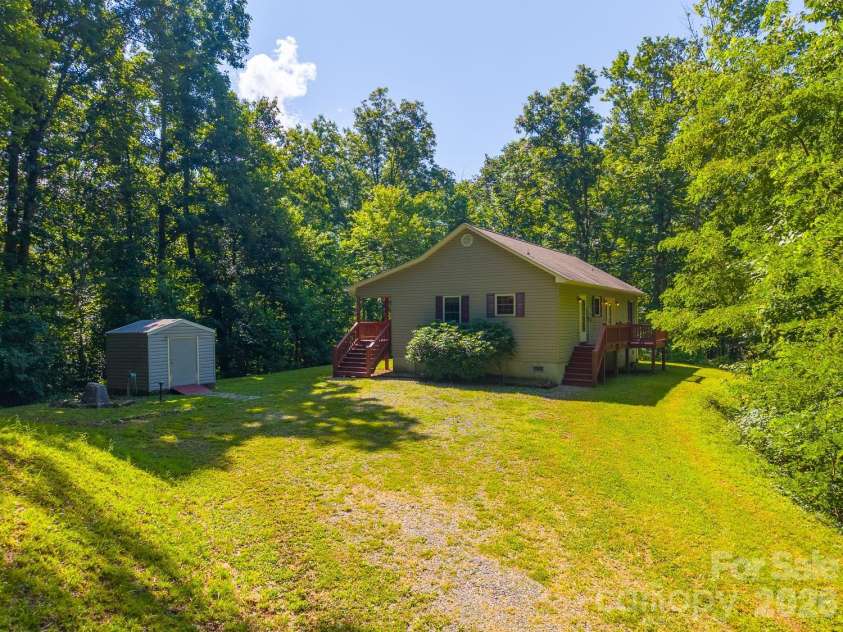 2916 Blanton Branch Road, Sylva, NC 28779.  MLS# CAR4401221, YatesRealty ID 35816. 