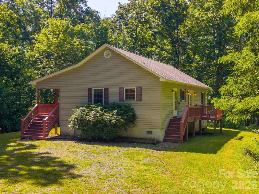 2916 Blanton Branch Road, Sylva, NC 28779.  MLS# CAR4401221, YatesRealty ID 35816. 