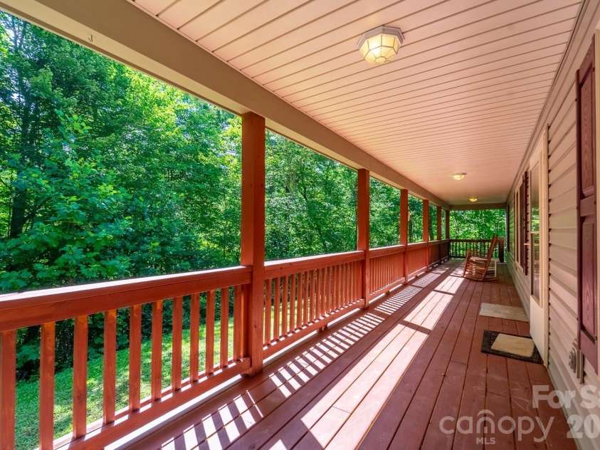 2916 Blanton Branch Road, Sylva, NC 28779.  MLS# CAR4401221, YatesRealty ID 35816. 