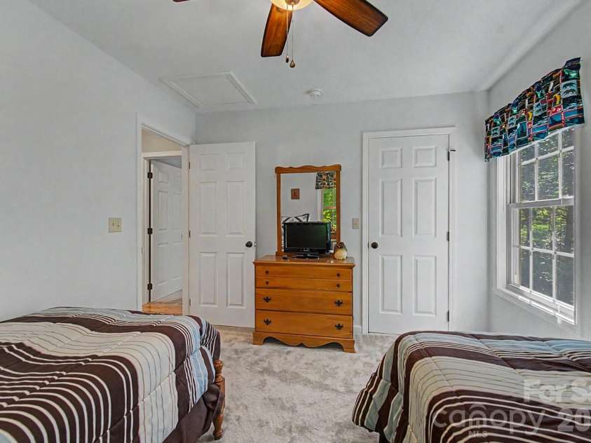 2916 Blanton Branch Road, Sylva, NC 28779.  MLS# CAR4401221, YatesRealty ID 35816. 