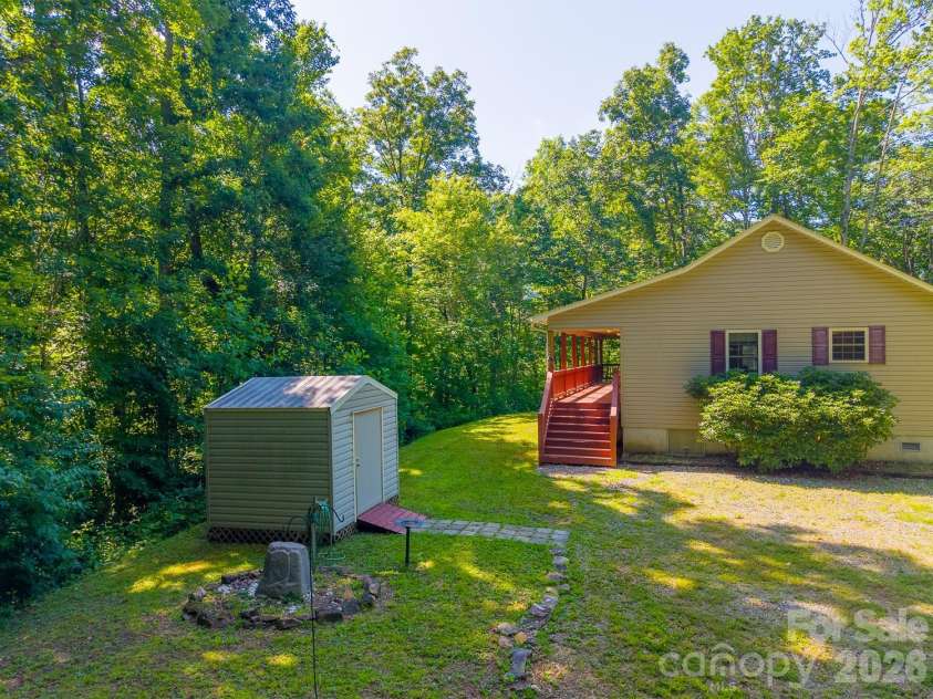 2916 Blanton Branch Road, Sylva, NC 28779.  MLS# CAR4401221, YatesRealty ID 35816. 