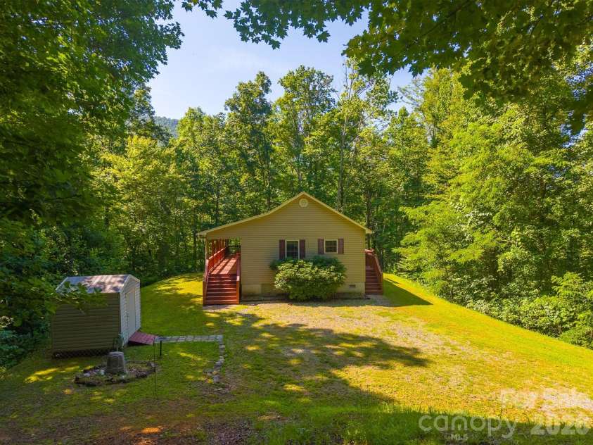 2916 Blanton Branch Road, Sylva, NC 28779.  MLS# CAR4401221, YatesRealty ID 35816. 